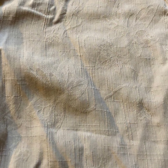 100% silk button up top size M - Picture 6 of 6